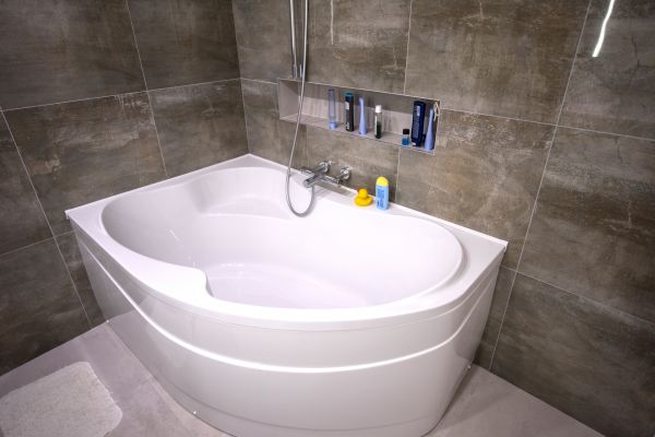 Large Bathtub Installation in North Royalton