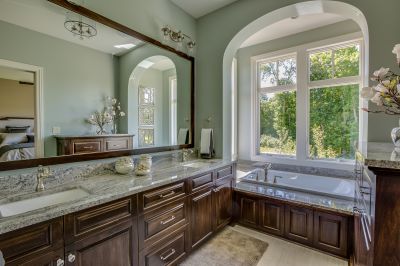 High-End Bathroom Finishes
