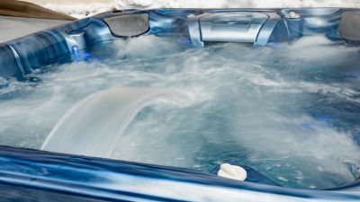 Luxury Whirlpool Tubs